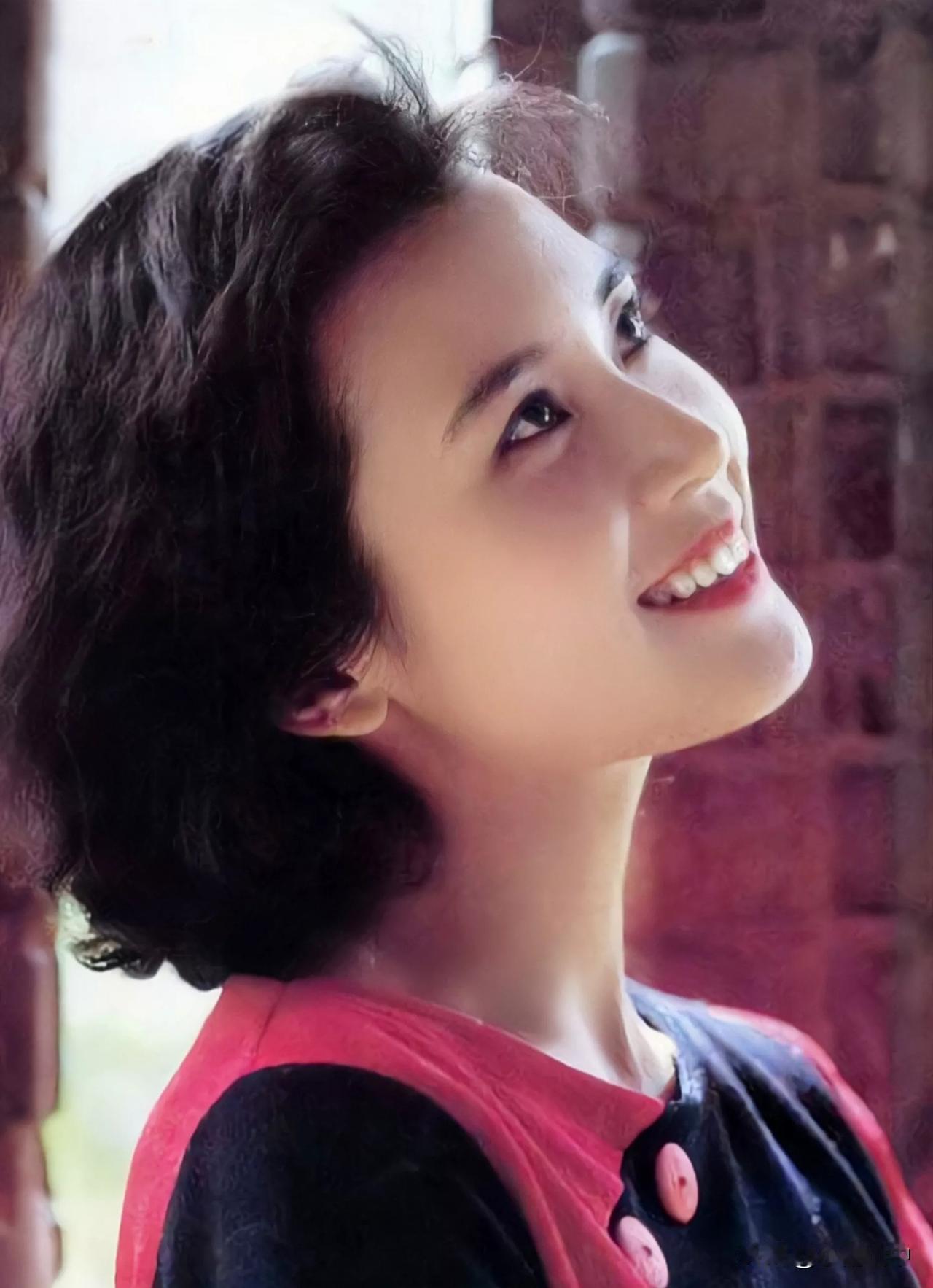 内地女演员侧颜照
肖雄、刘晓庆、龚雪、潘虹、殷亭如、陈烨、周洁、张瑜…
你最喜欢