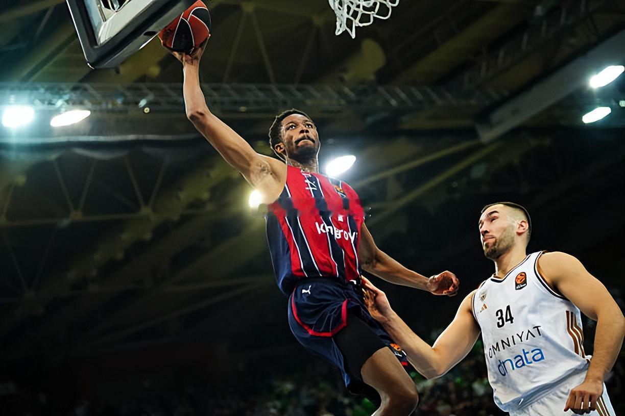 迪拜篮球队（Dubai Basketball） 官方宣布，球队已经与此前处于自由