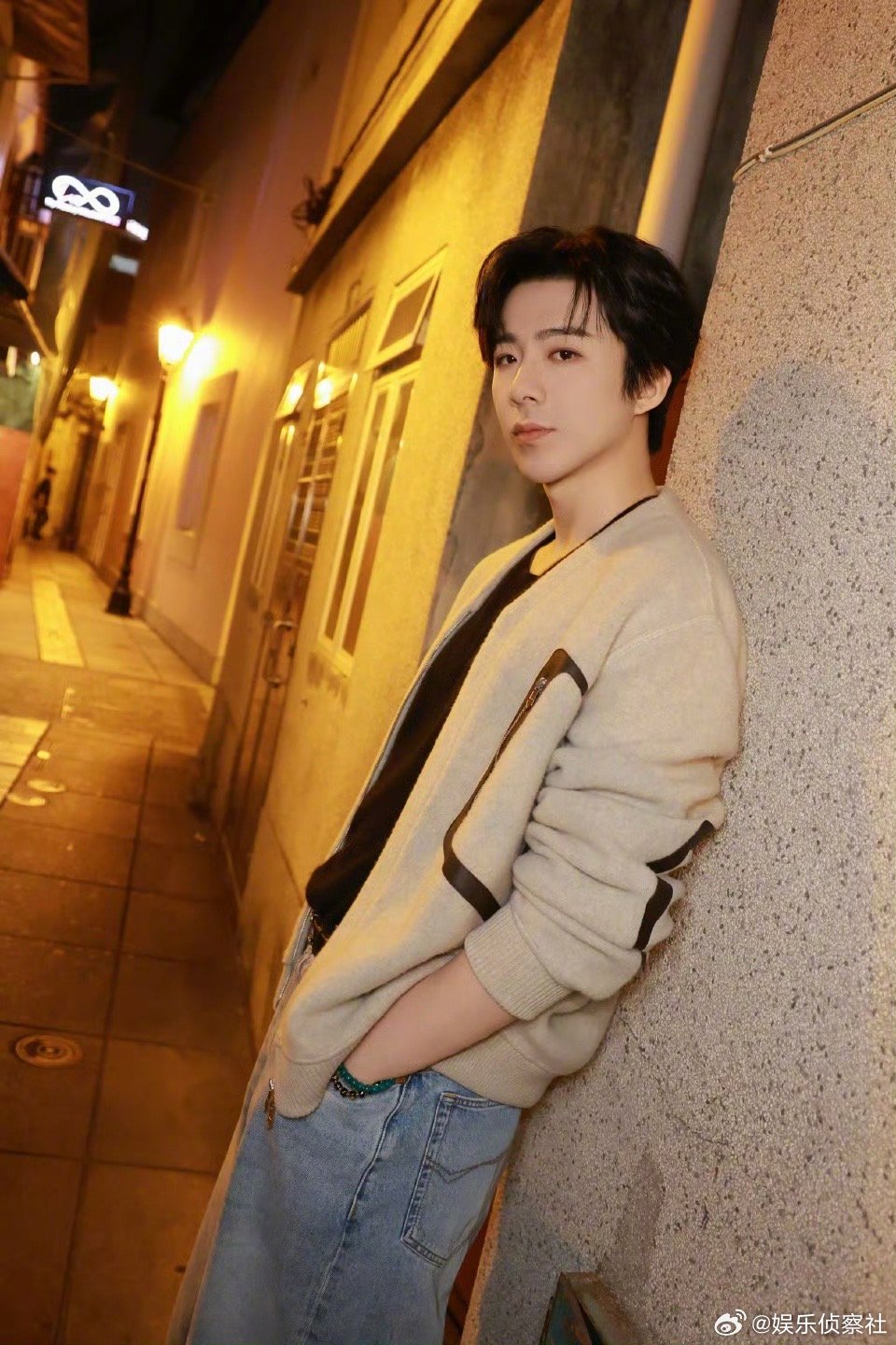 这个刘宇宁还是太帅了，氛围感好足！～｜刘宇宁