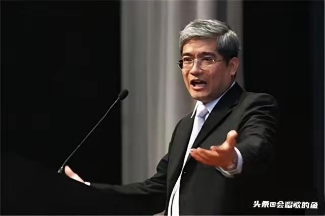 经济学家郎咸平令人深思的话:“没有子女，你就是社会最底层人，没有人保护你。”
 