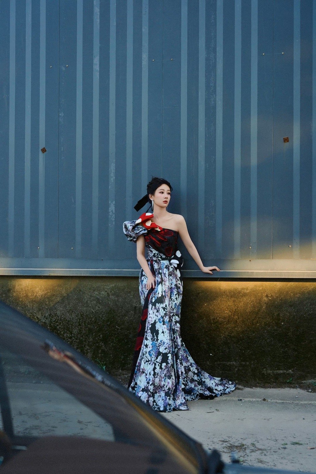 #杨紫高定花裙#杨紫今日直播再穿高定！这套花裙高定真的太美了！紫妹时尚资源太牛啦