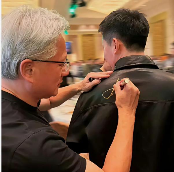 英伟达北京开年会，一个小伙抽中特等奖

英伟达在北京开年会，搞抽奖。一个年轻小伙