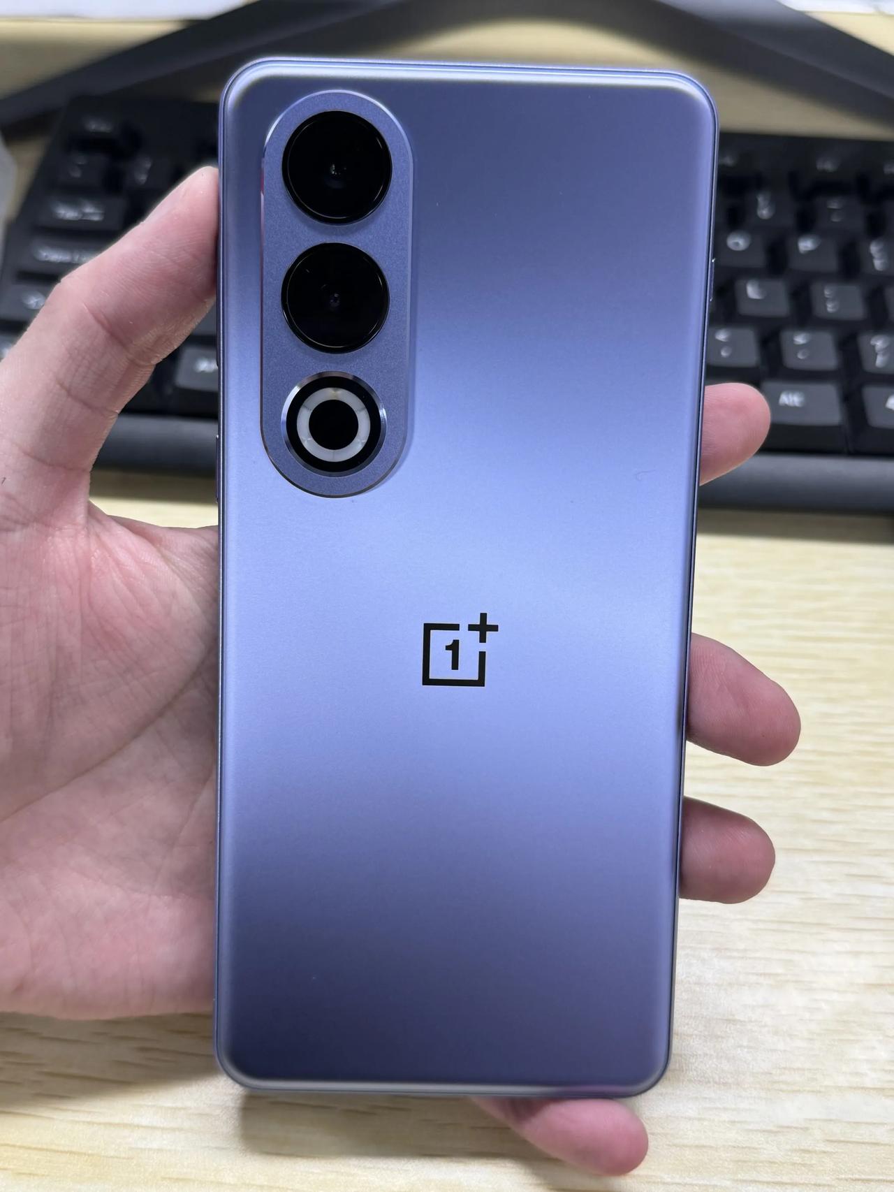 但凡去高通官网搜一下，就知道骁龙7+ Gen3和骁龙8S Gen3还是有很多差异