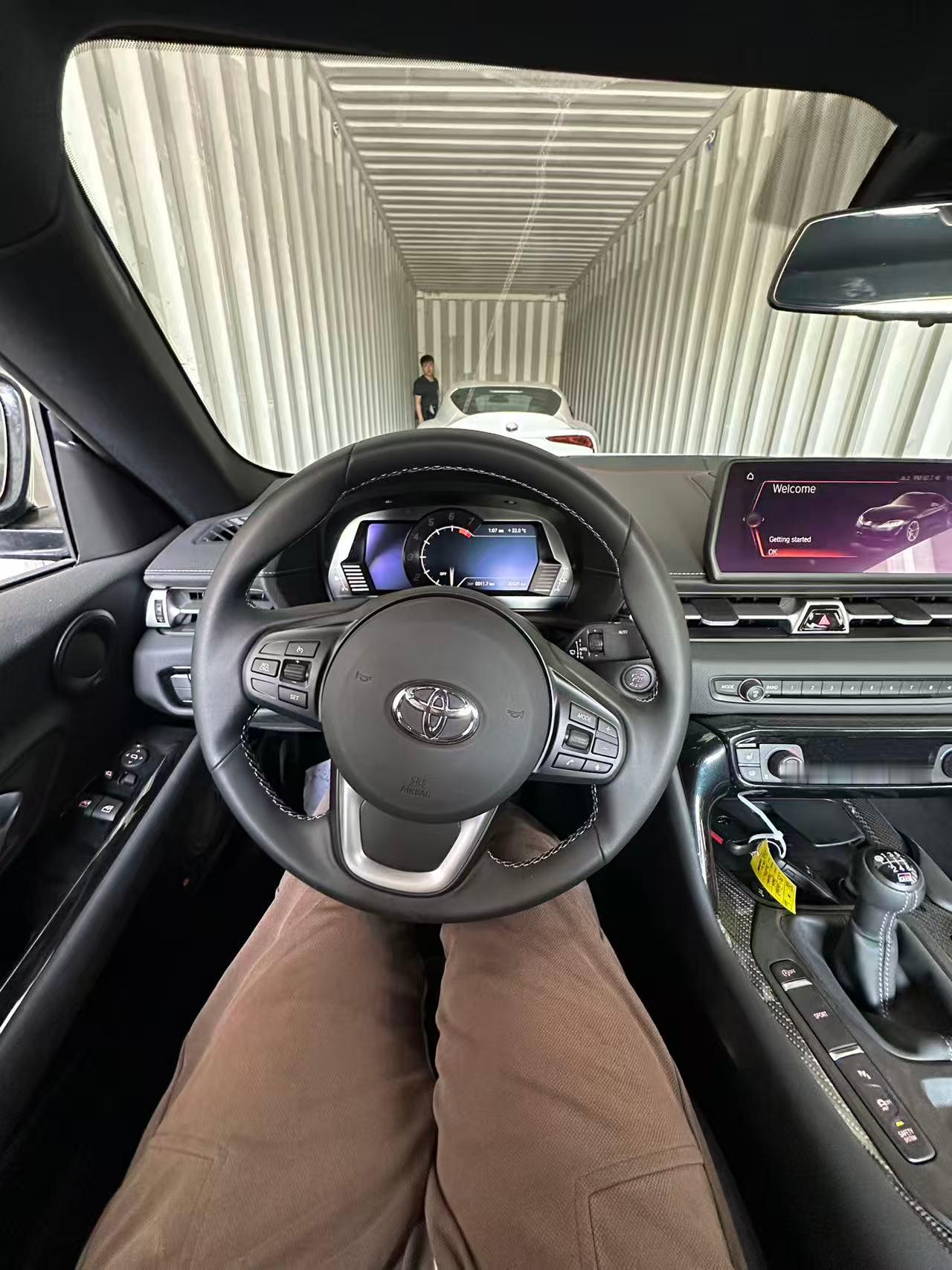 拆箱，拆箱GR Supra到货两台