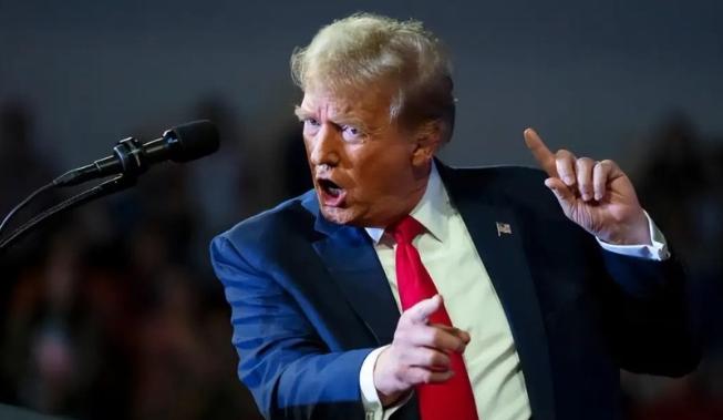 特朗普遭遇耻辱一幕，爱尔兰总理说出了，英国人不敢说的话

3月17日，爱尔兰总理