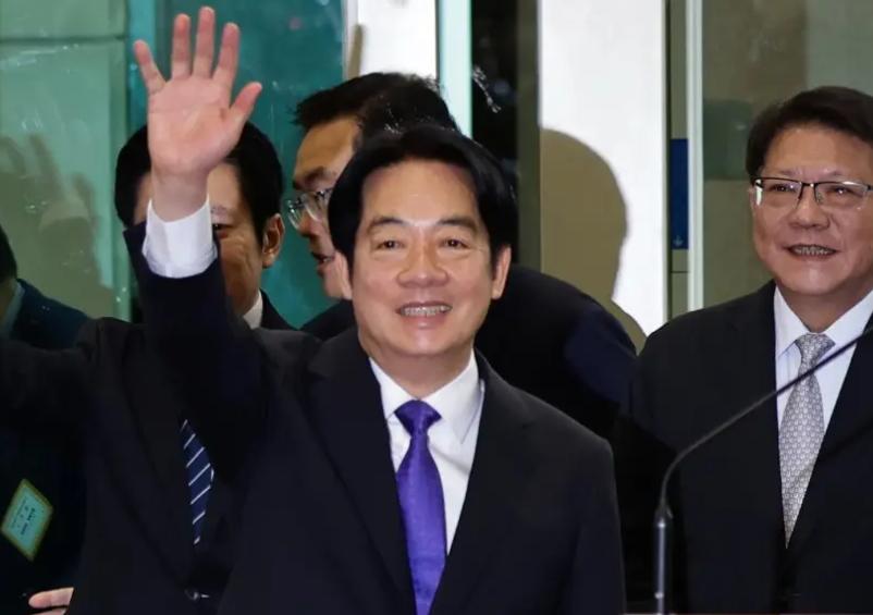 隐瞒美国对台关税真相，赖清德上演“骗中骗”犯四宗罪，绿营内部再有大佬公开站出来“