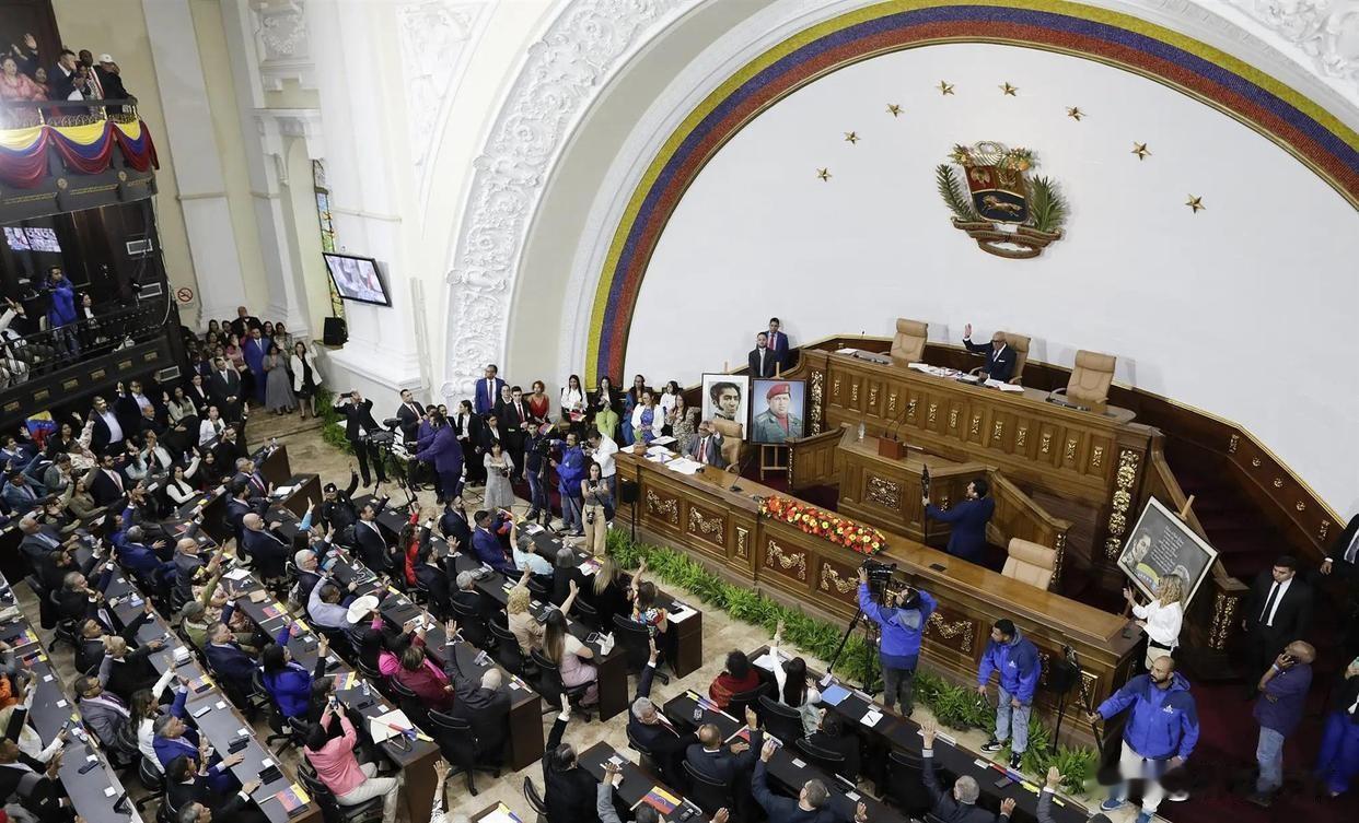 全票通过！委内瑞拉放出终极大招：覆盖二十七年恩怨的特赦法案全票通过，赦免政治犯，