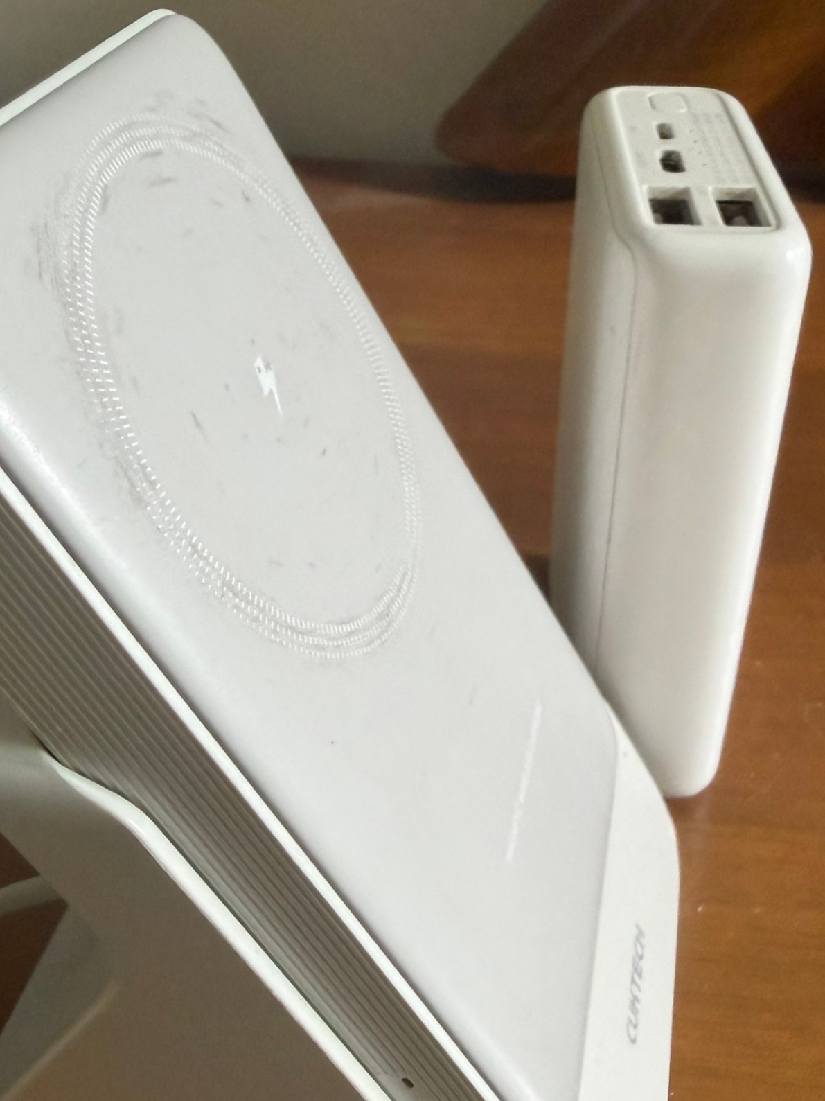 小米官宣6款充电宝新品米系的充电宝确实好，从初代的胖圆金属、瘦金属，再到紫米，再