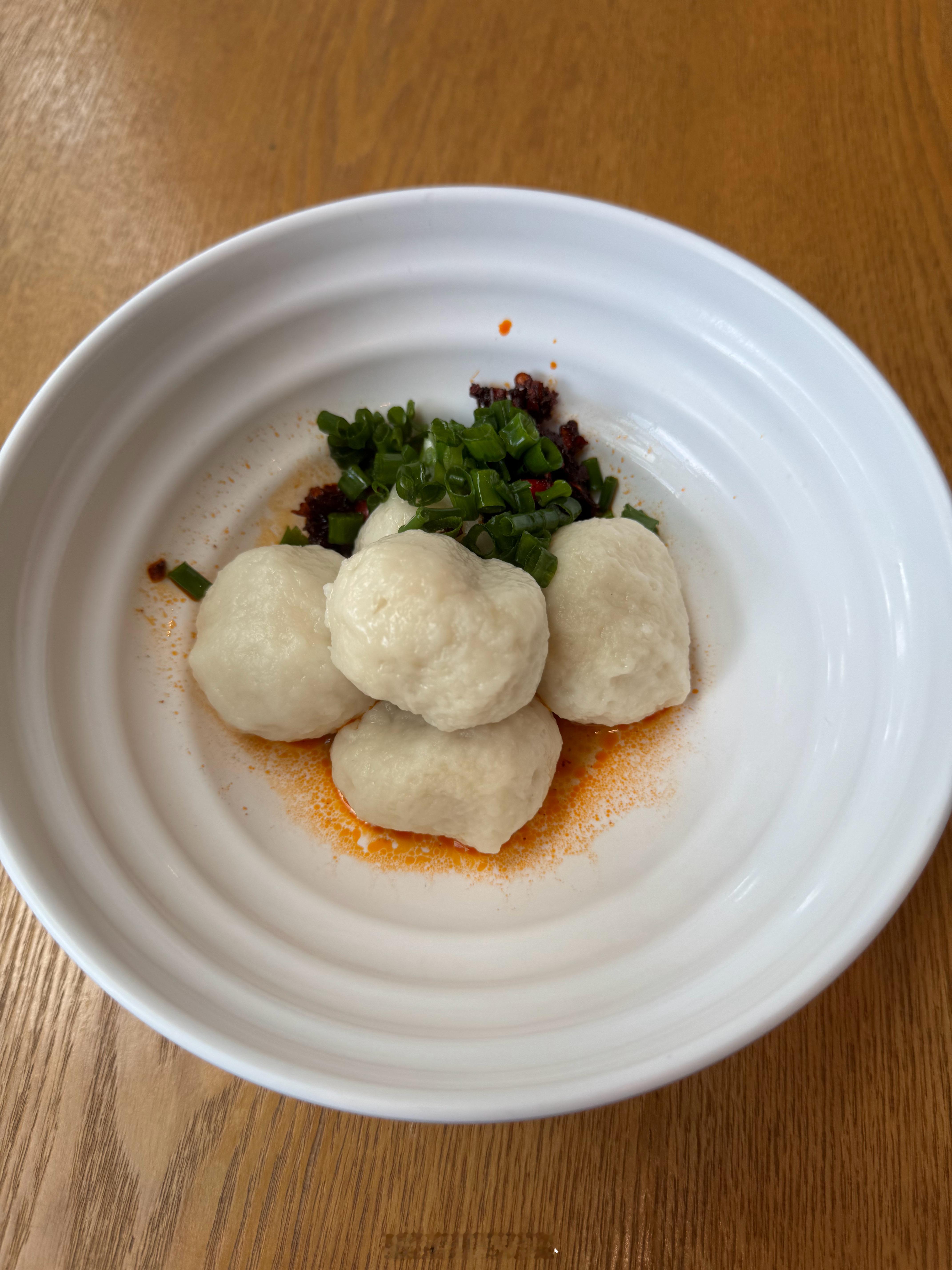 飞这么远就为这一口鱼丸[泪][泪][泪]  ​​​