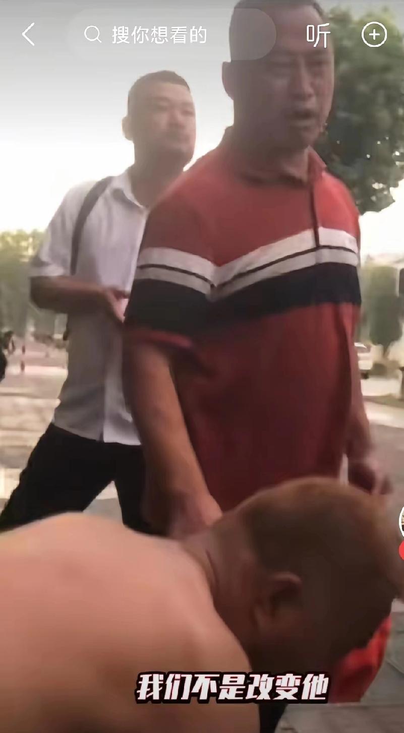 沈巍先生以现在的经济实力为什么还天天捡垃圾？
   这可能还要从2019年的第一