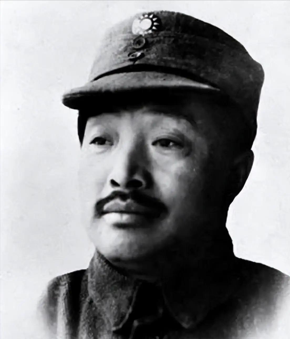 1943年，贺龙带着廖汉生与郭鹏到河边钓鱼。两人年轻性子急，频频提竿，惊跑了鱼群