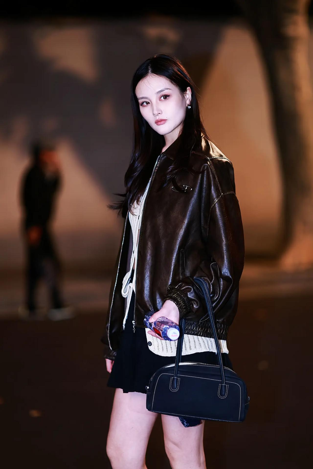 街拍，模特怎么穿搭拍摄效果好谁是你心中的女神🤩