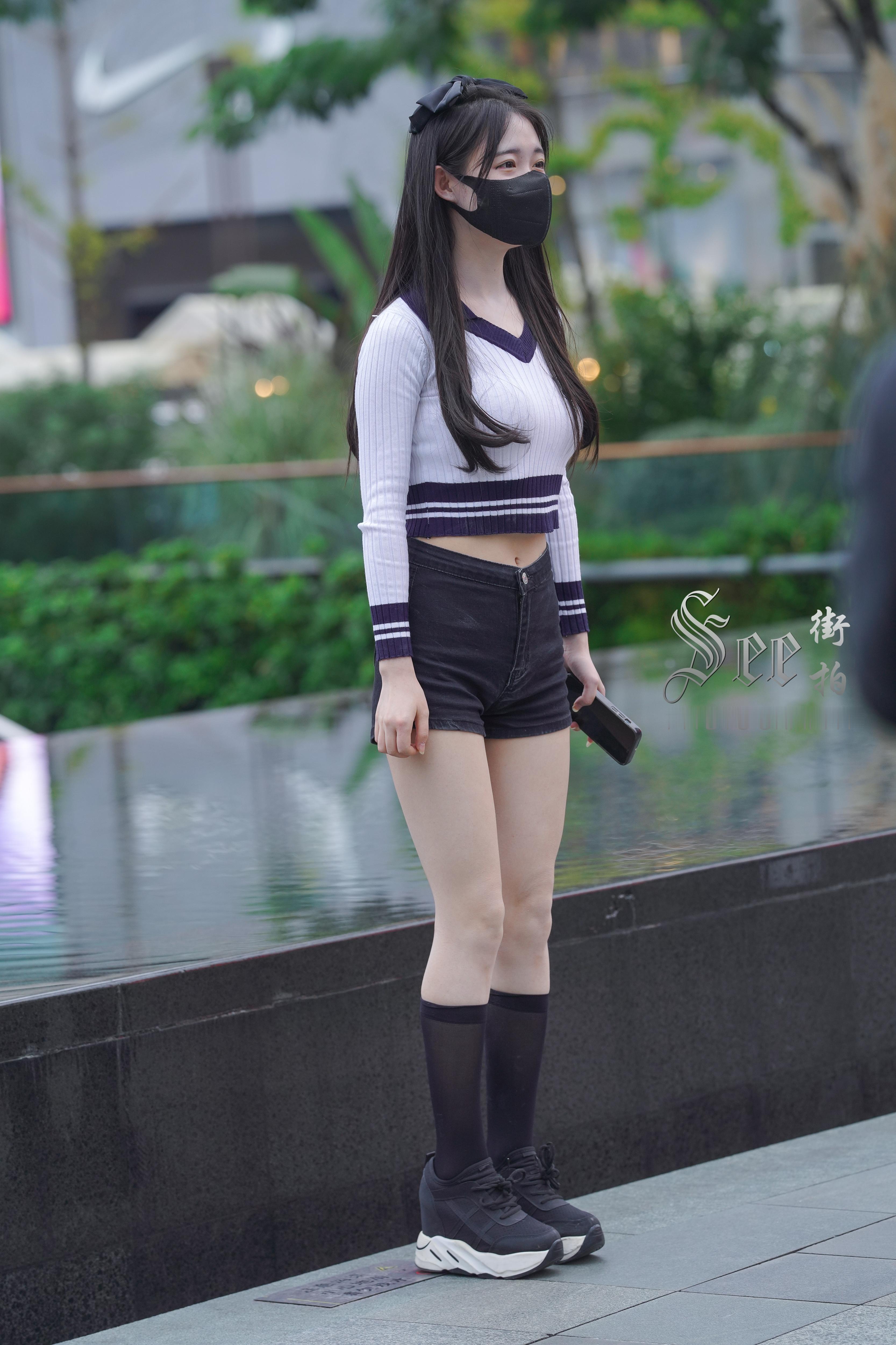 黑白搭配甜美可爱~~ ​​​