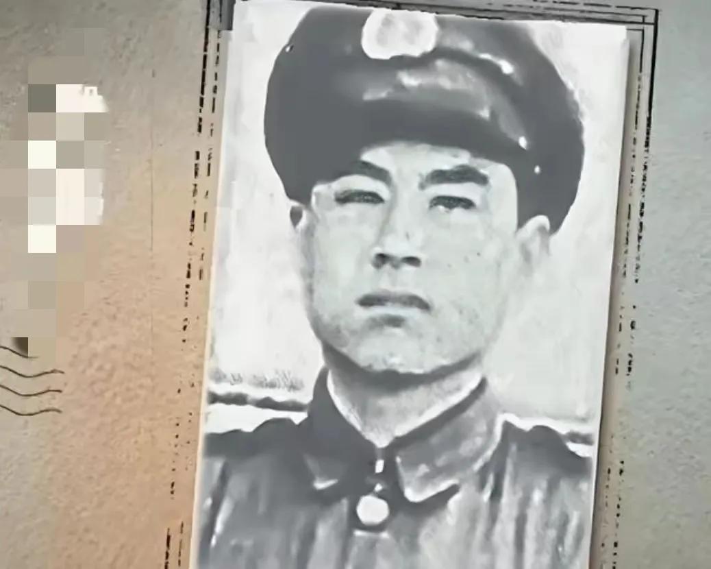 1946年深夜，一个贼偷摸溜进了叶剑英家中，警卫员十分警惕，发现之后立刻四处围捕