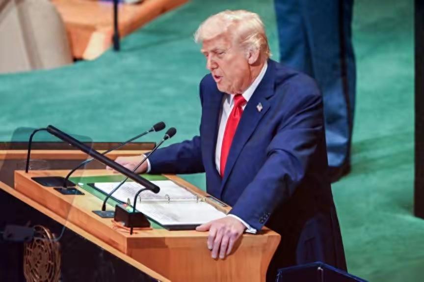 中方全力以赴，美国终于低头，抢在投票权冻结前，向联合国交会费！
​​2026年刚