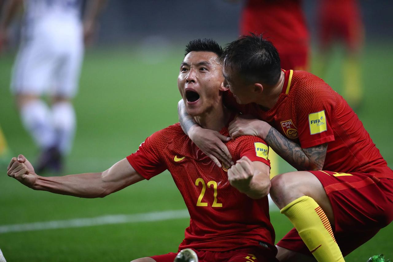 【中国男足高光比赛】

1、中国1-0阿根廷(1984年尼赫鲁金杯赛)

2、中