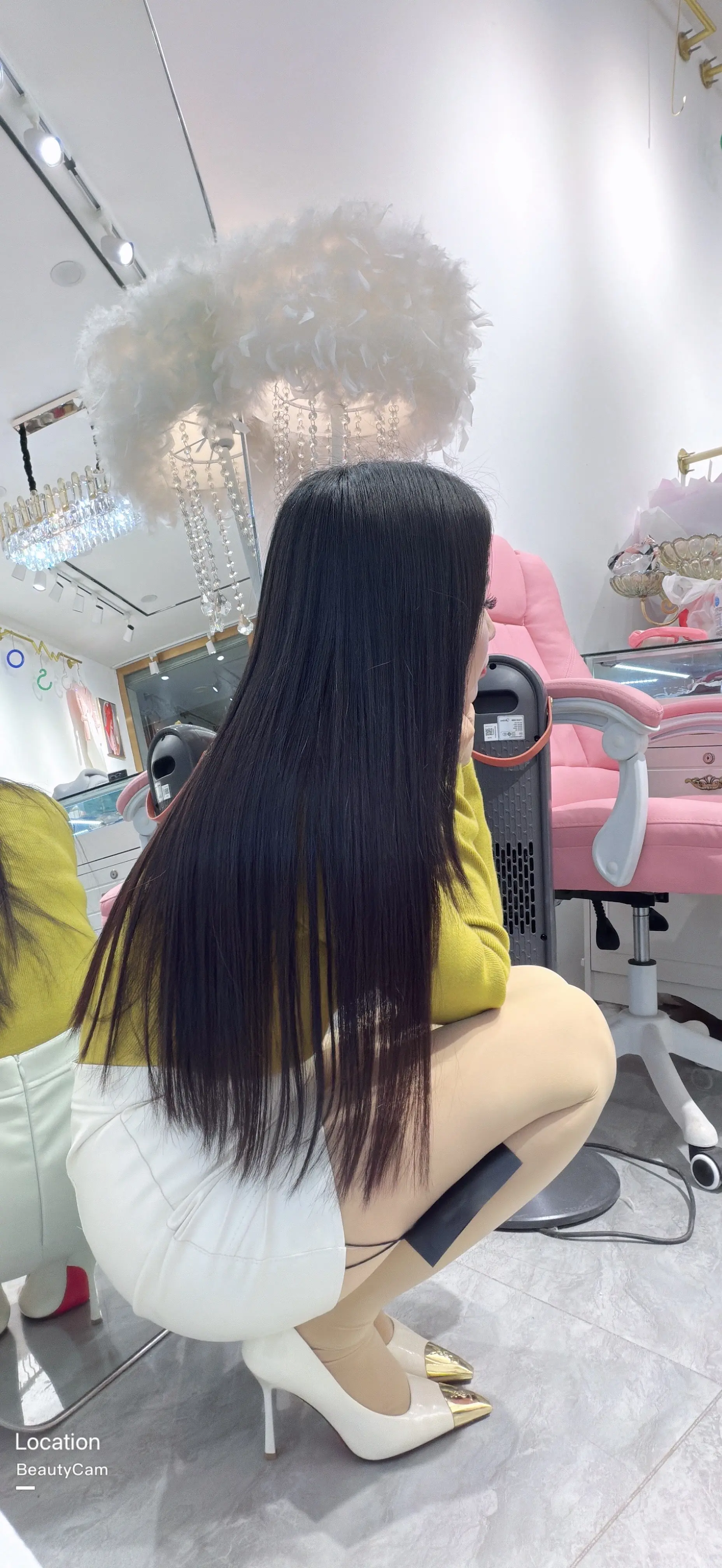 女人在男人面前一定要藏好两件事，藏好自己的存款，藏好自己的过往。