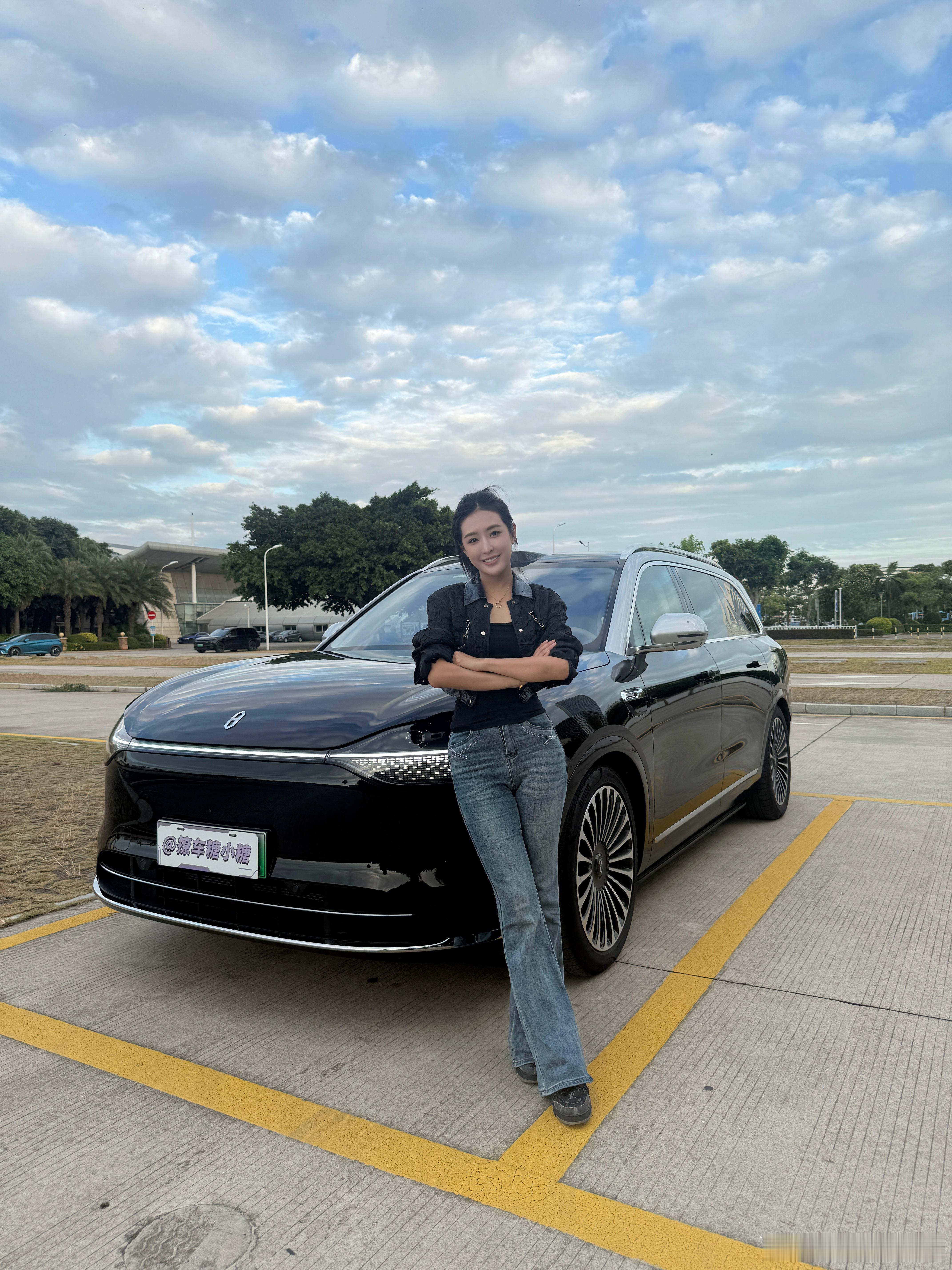 每天早起打卡早啊，今天太阳出来了[手指比心] ​​​