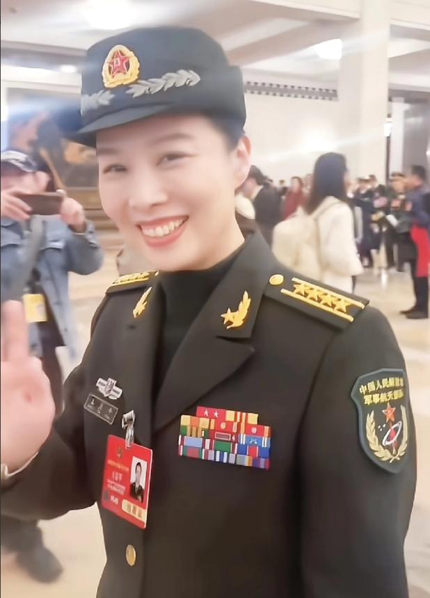 不懂就要问！咱们的航天英雄王亚平，下一步到底能不能晋升少将？先给大家交个实底：从