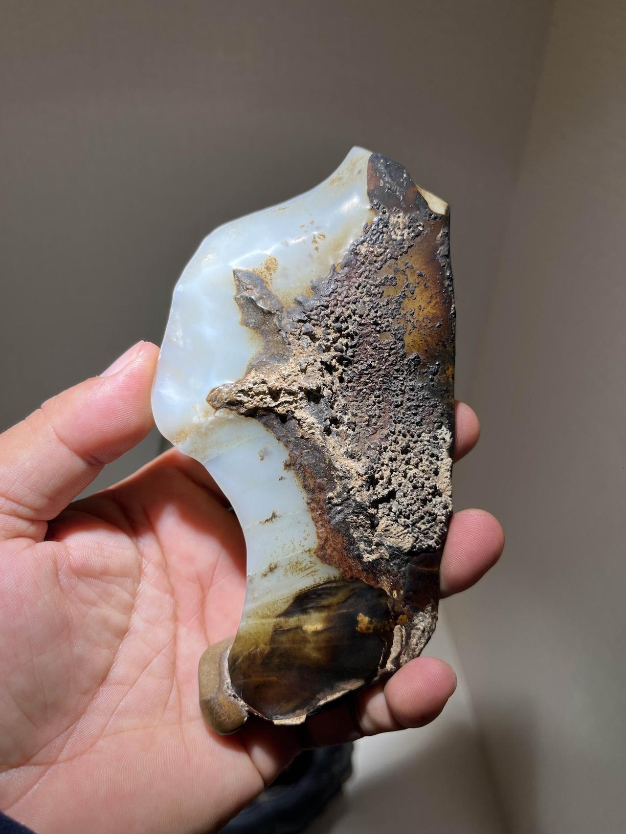 广西来宾红水河出水的玉[送自己一朵花]