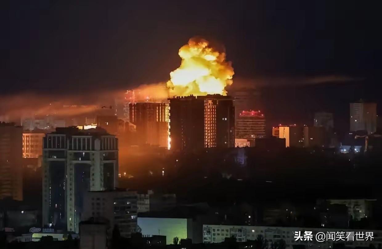 基辅又遭俄制导导弹袭击，俄军的这种“攻击模式”能够持久吗？
当地时间6月1日晚间