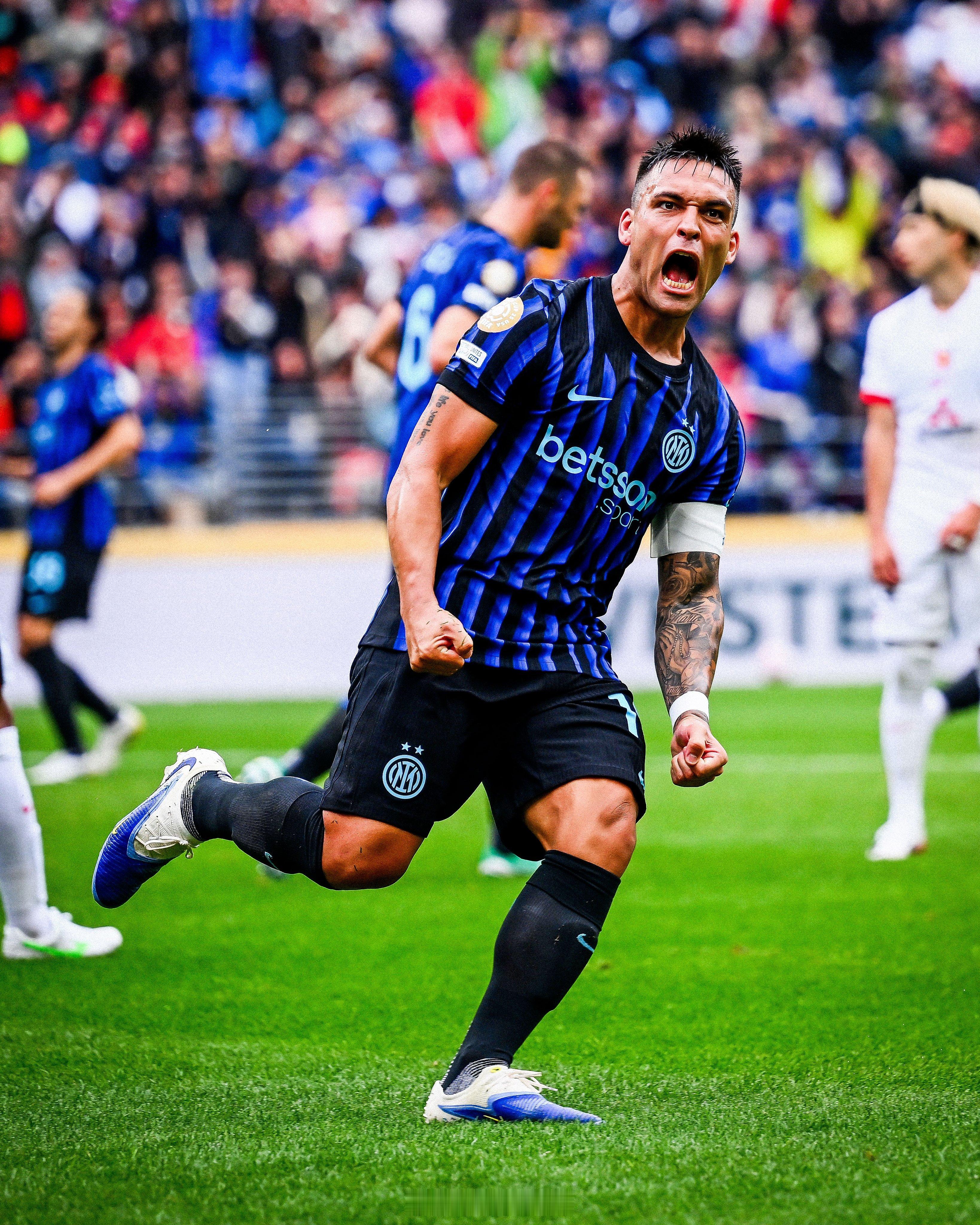 78’—劳塔罗⚽90+3’—卡尔博尼⚽国际米兰的阿根廷人主导逆转大戏，2-1战胜