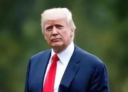 五月份，特朗普计划访华了。

听说他急着要来中国，其实心里打着自己的小算盘。
