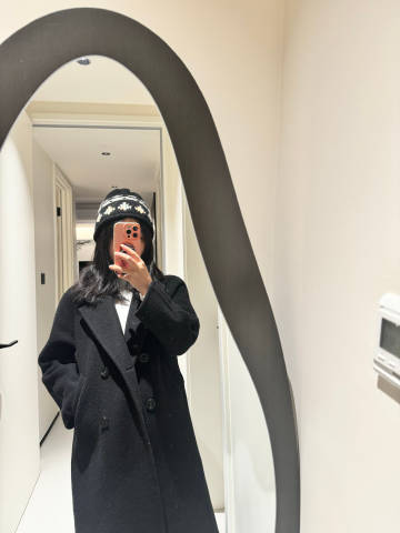 这样看还是个四肢纤细、走路带风的小姐姐<span class=