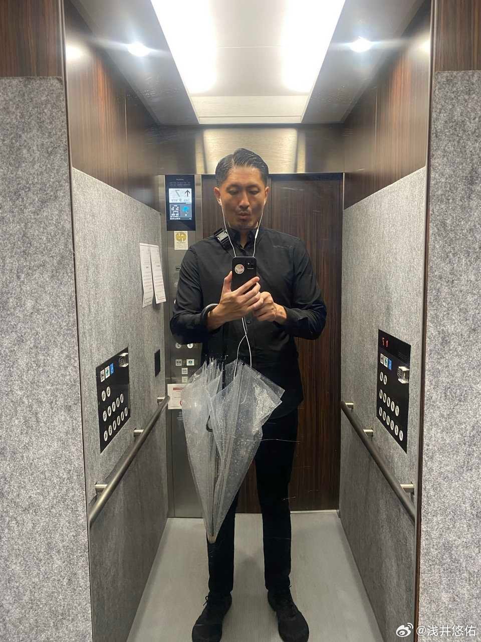 是不是我帅黑了吗？[酸]yoyo浅井悠佑[超话]  ​​​