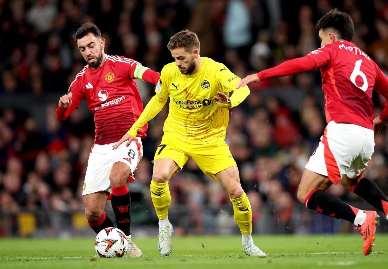 今日继续朝着好的方向出发！作品：皇马vs摩纳哥    皇马主场表现强势，摩纳哥恐