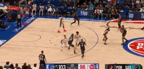 小瓦再打进！！！ 