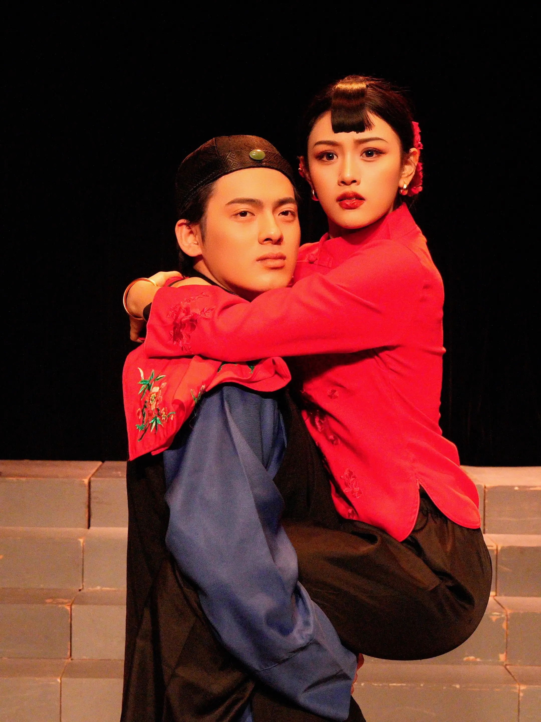 演出已经过去两场啦！还剩下16——19号的票 演出地点：北京电影学院黑...