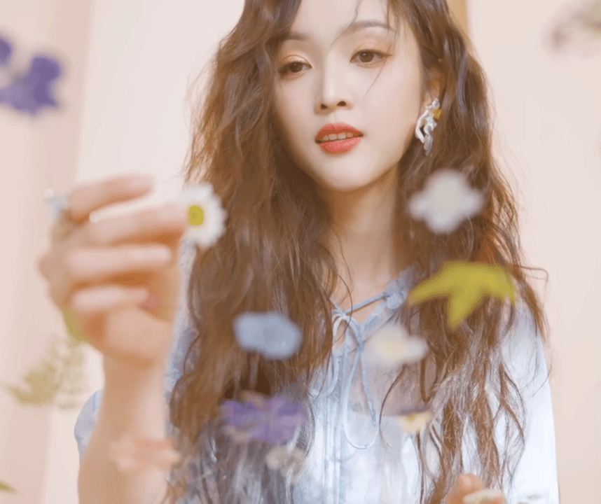 吴宣仪有戏wxy吴宣仪叶星星 朋友们今天也来like一下like一下嘛