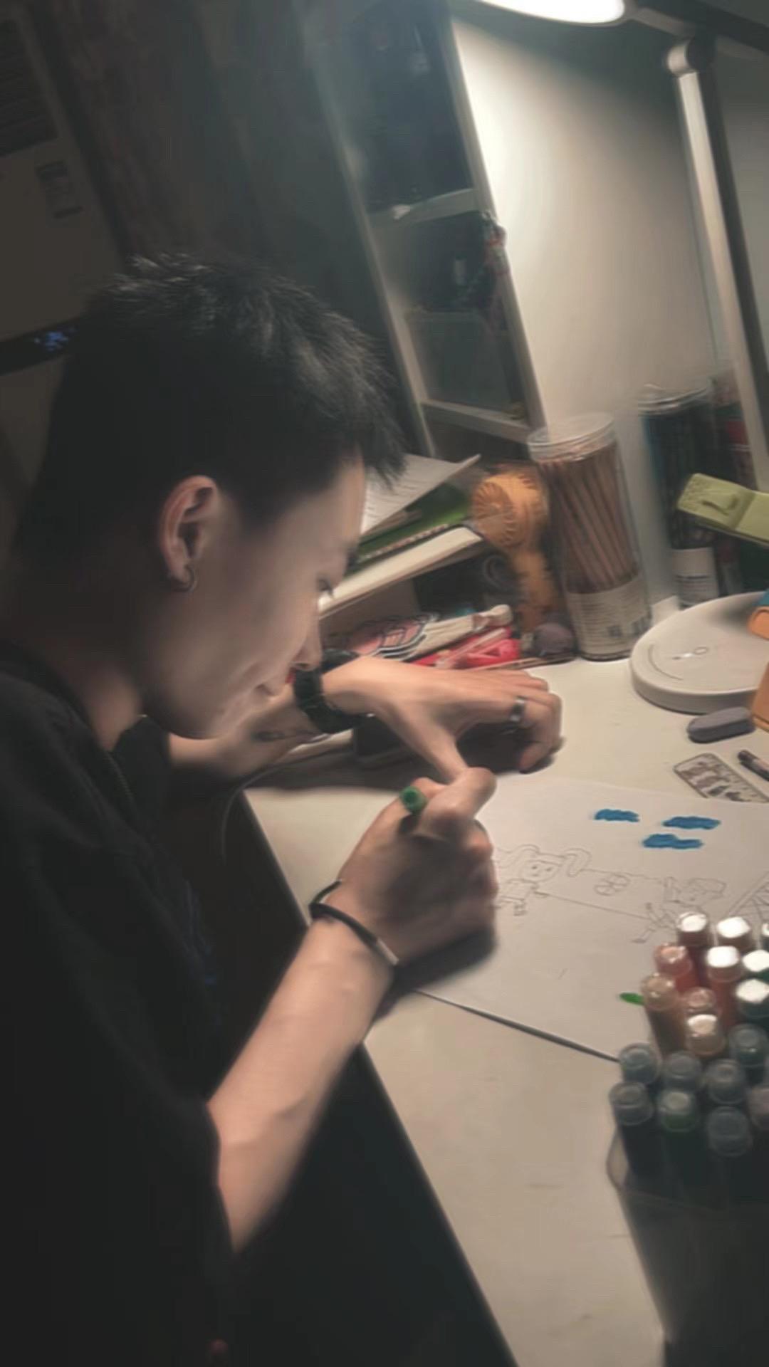 时间是个好东西，让我忘记了和你的一切关系和回忆……