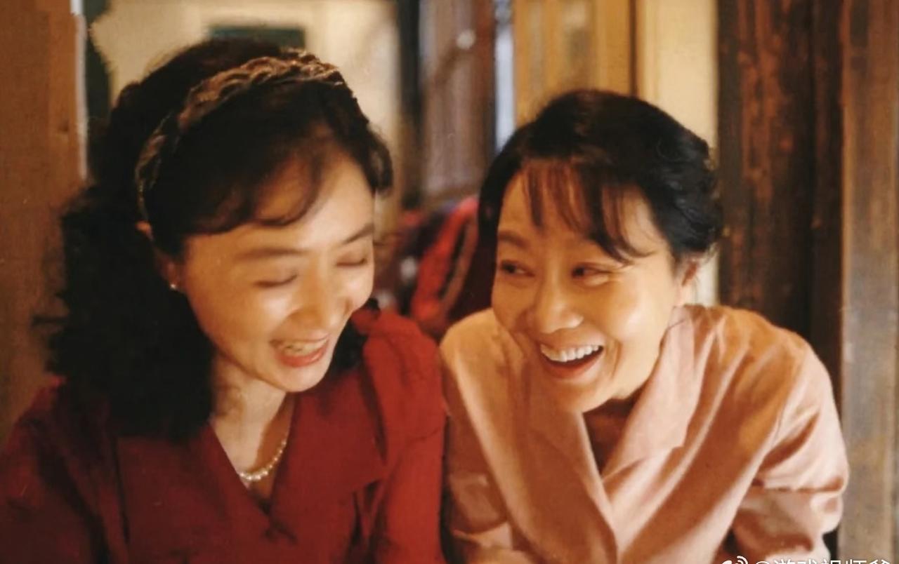 蒋欣金鹰奖女主提名
我想好了，最后如果真的是闫妮和蒋欣获奖，就让图南晓婷鹏飞栋哲