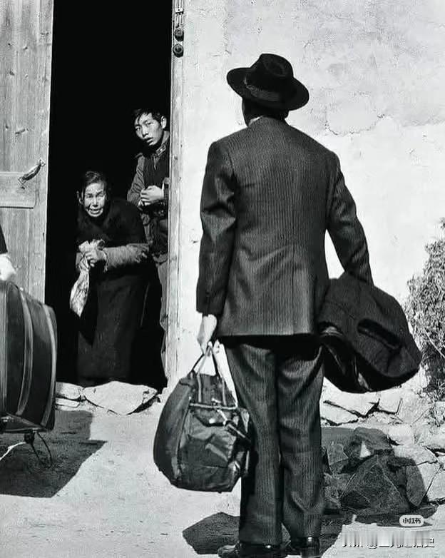 1989年，72岁的台湾老兵再次回到浙江舟山的家，年过古稀的他再次见到曾经的亲人