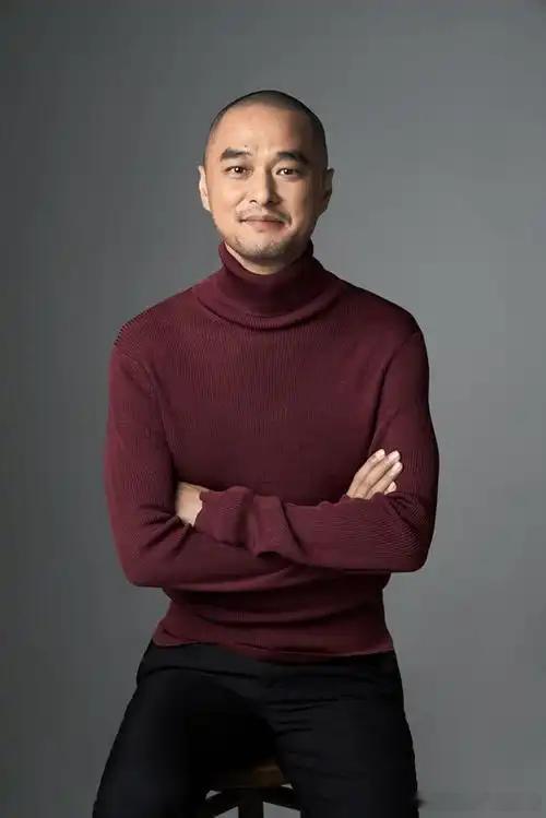 男人教给女人的，比闺蜜跟你说的话，更值得听。冯唐给女孩的三条建议：1，身体健康。
