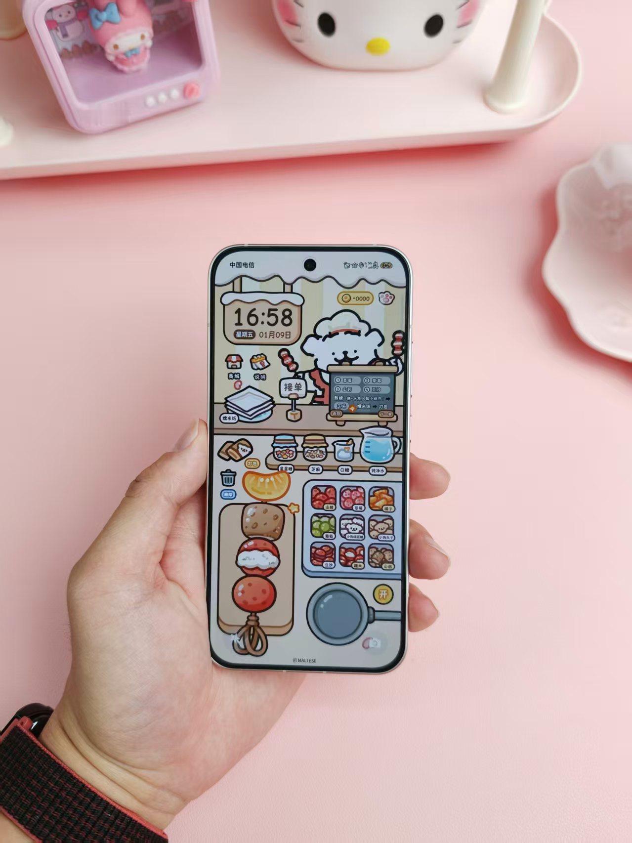 想看看大家OPPO的桌面布局
以前怎么没觉得OPPO审美这么在线呢！！
OPPO