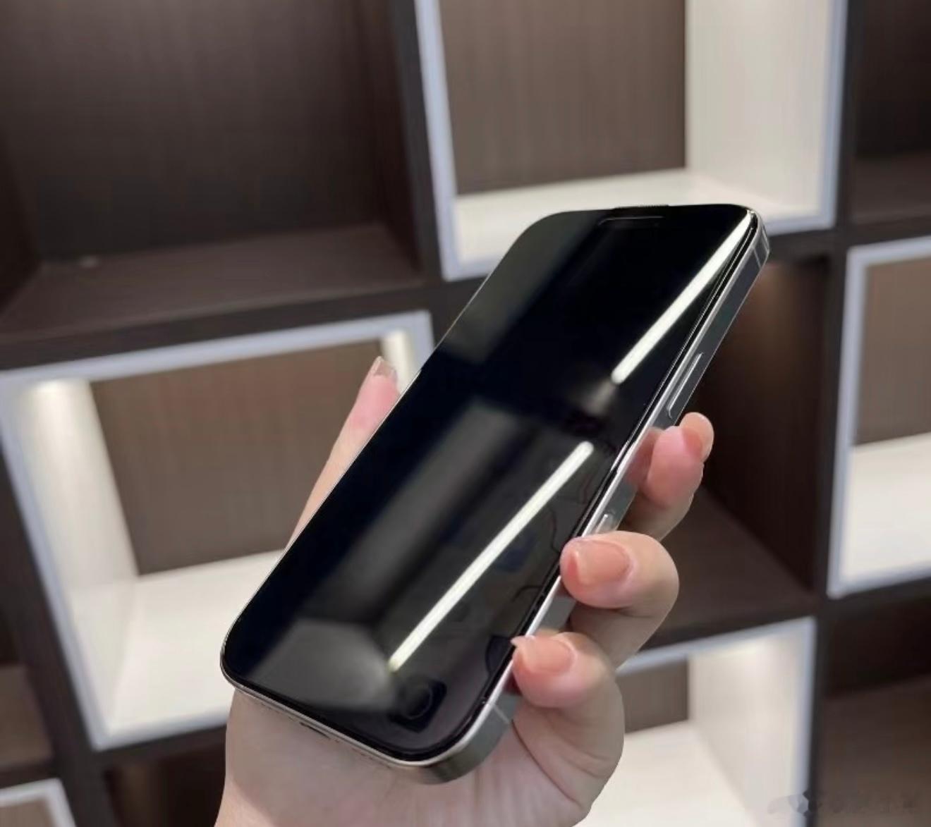 防窥膜 伤眼睛 大家其实都知道，但真的不想被别人看到自己的手机内容，虽然没什么不