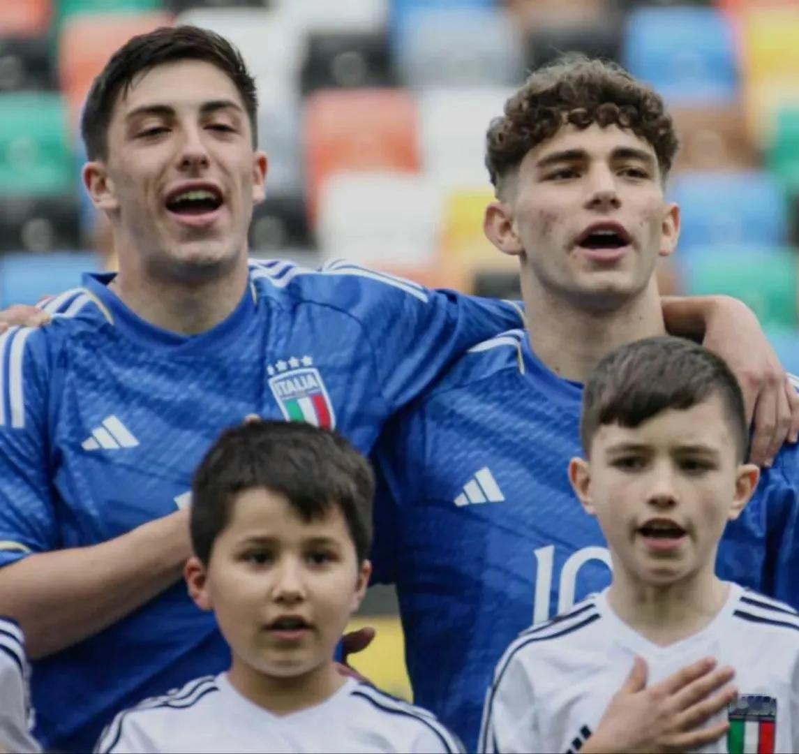 🇮🇹
会不会成为下一个绝代双骄
曼尼尼~贾尼尼
帕丰迪~罗巴乔