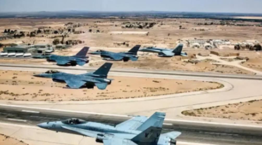 伊朗30多轮的反击行动中，有一个很奇怪的现象：坚持每轮都打美军基地，炸那些人去楼