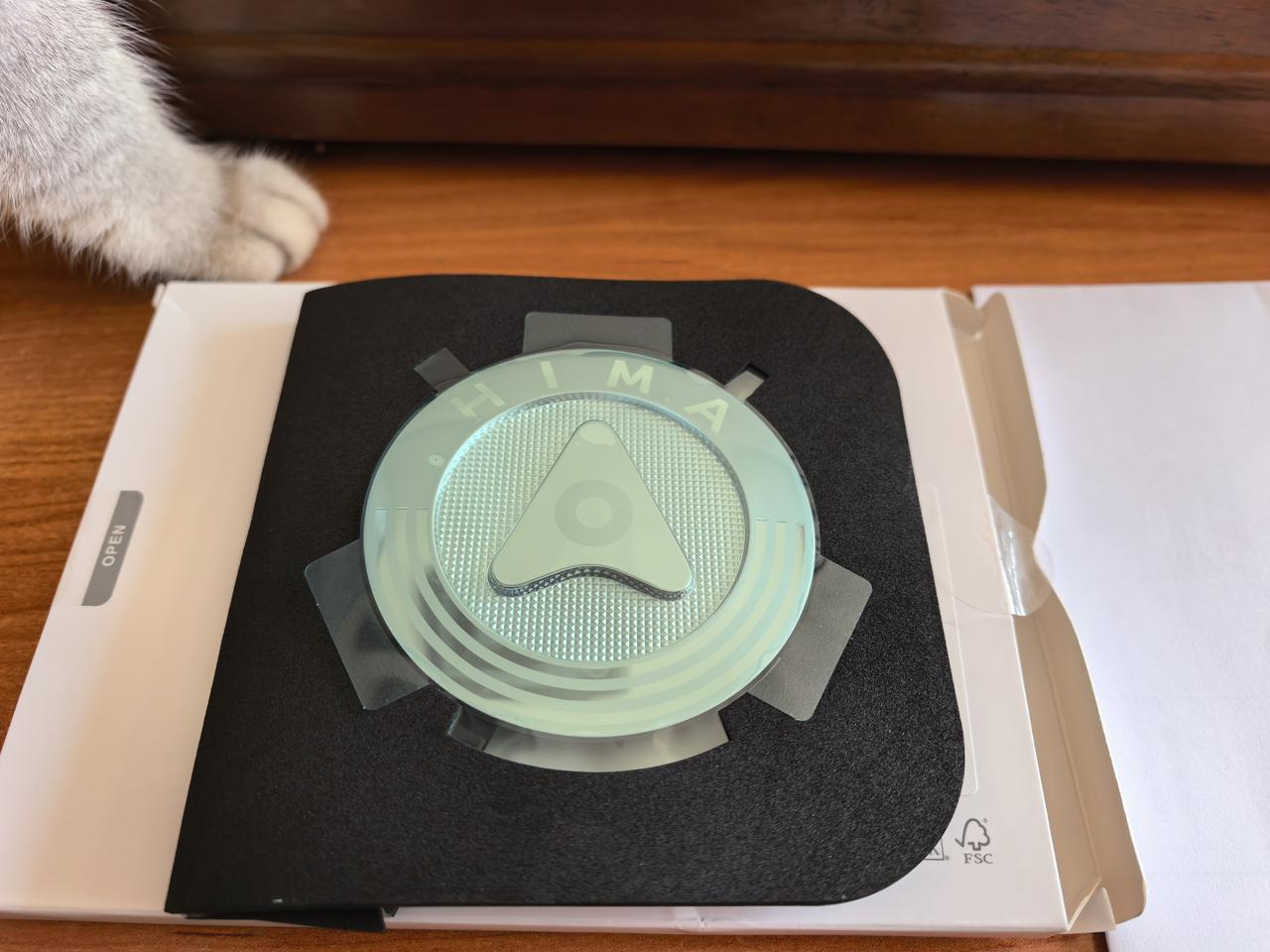 感谢鸿蒙智行送到小礼物，这个徽章太漂亮了[赞]