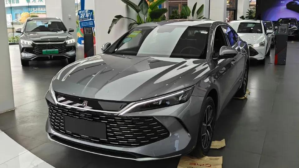 5月底将正式上市的几款新车：
比亚迪秦L:首款搭载比亚迪第五代dmi技术的新车型