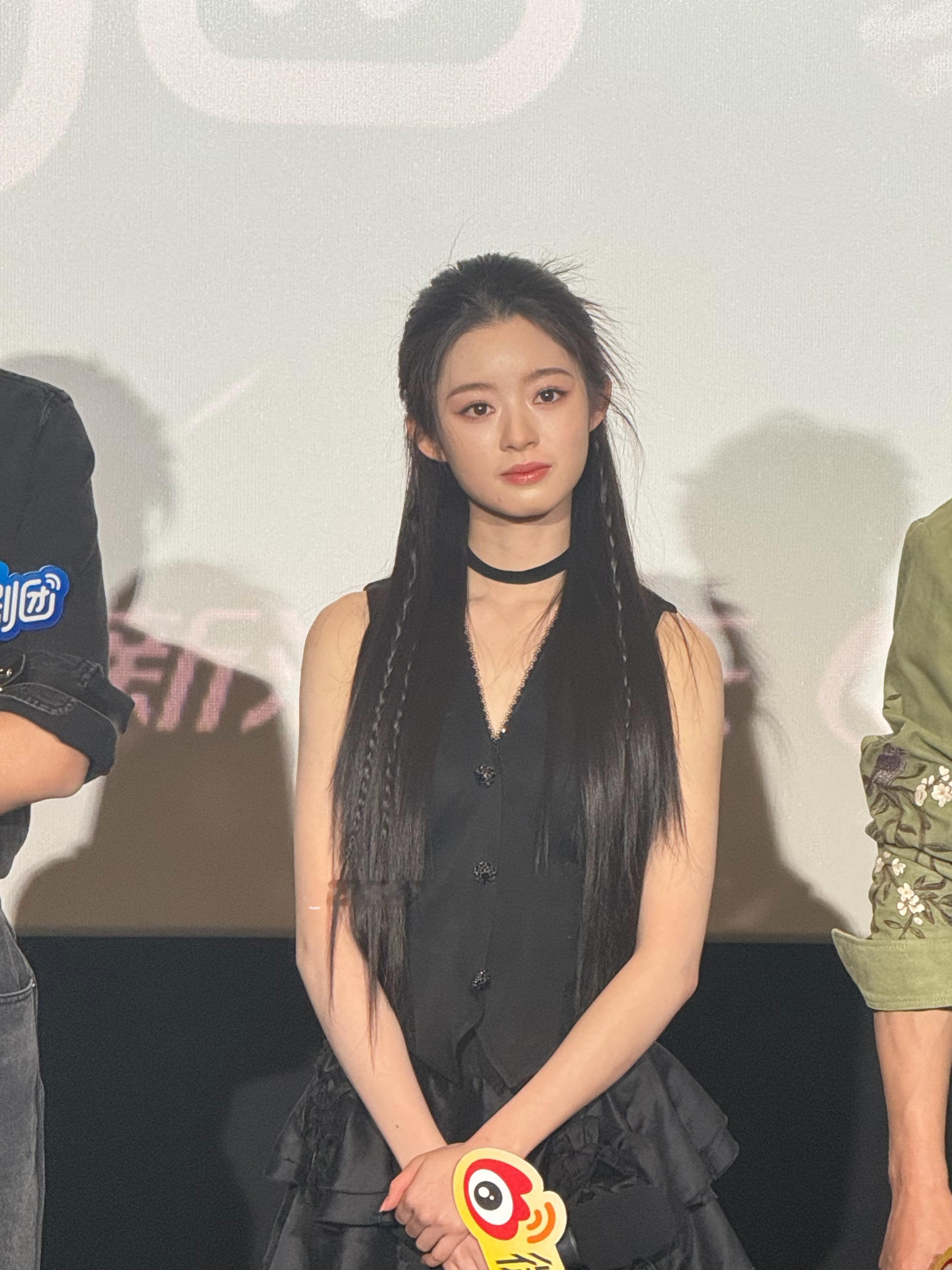 黄杨钿甜 生图直出甜，今天是酷妹来的冰湖重生