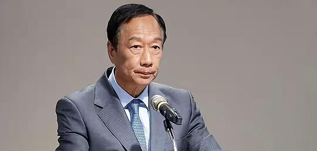 富士康“赏饭论”破产：没有谁是救世主，只有互相成就的真相
 
曾几何时，郭台铭一