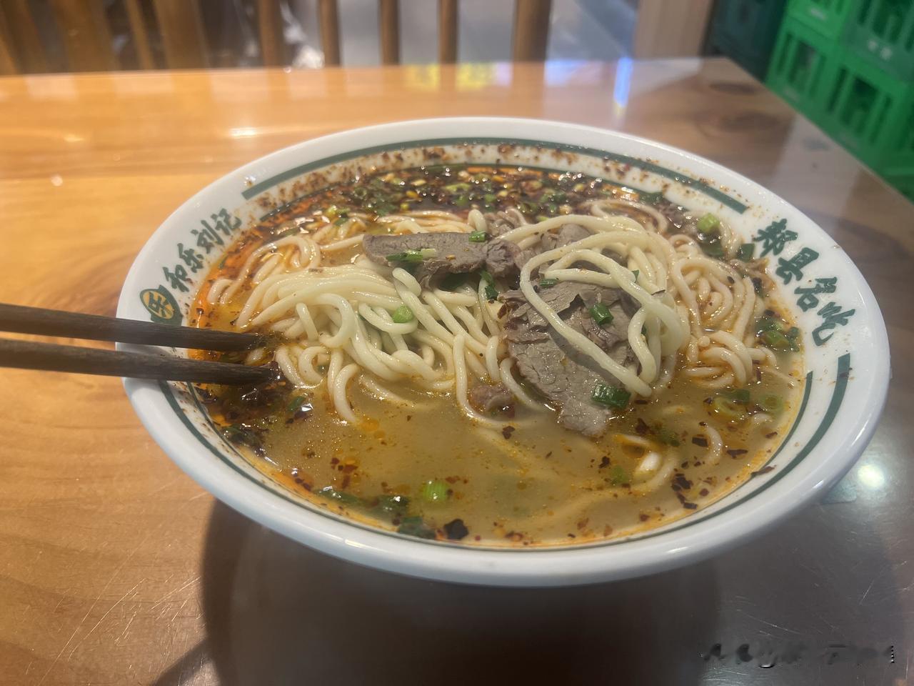 天天发严肃的话题 今天来个轻松的。 看我的简单午餐