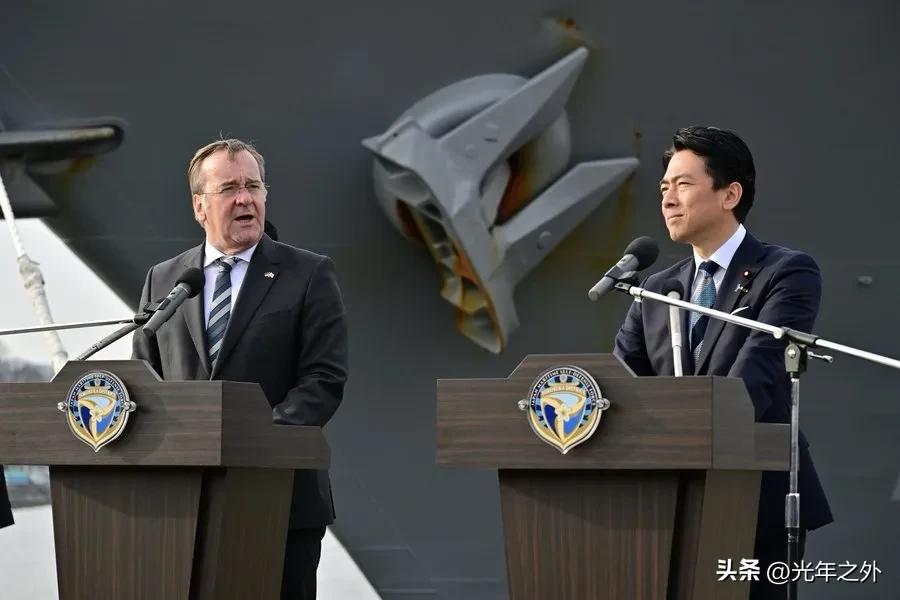 很不寻常！德日防长密会，两个战败国正在加速军事捆绑
 
世界目光聚焦中东硝烟、美