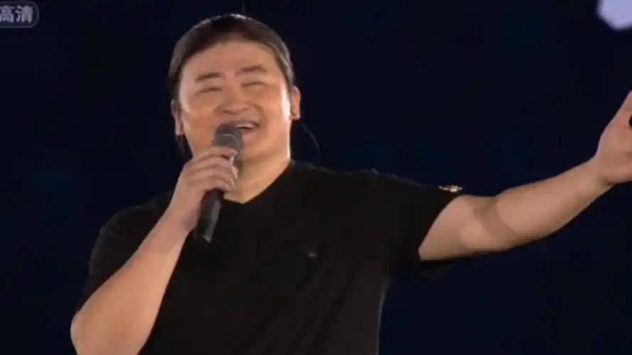 唱北京奥运主题歌要签百万保密协议，刘欢当年连妻子都不能细说。

2008年北京奥