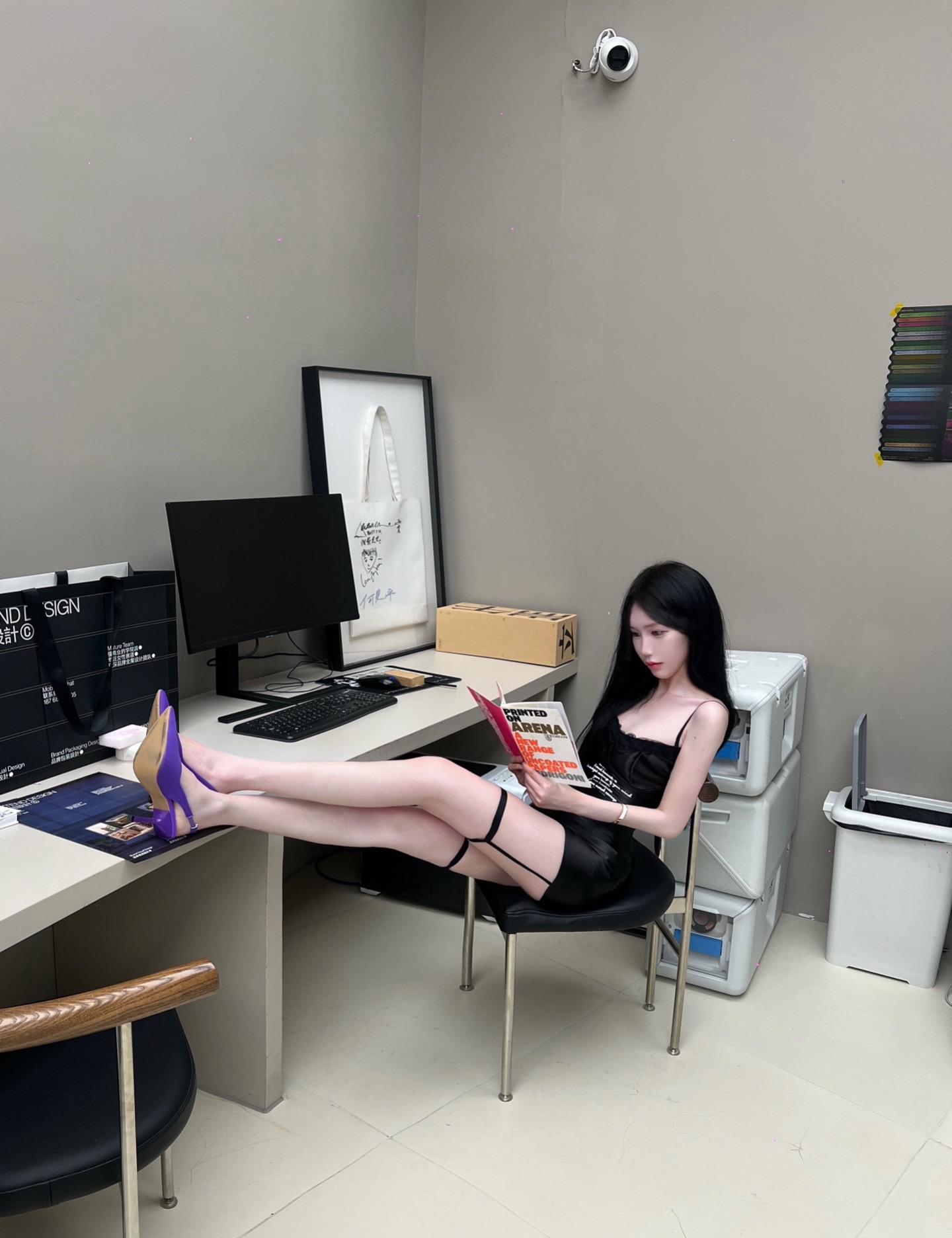 我知道你 小时候喜欢和坏孩子玩 长大了喜欢被坏女人玩