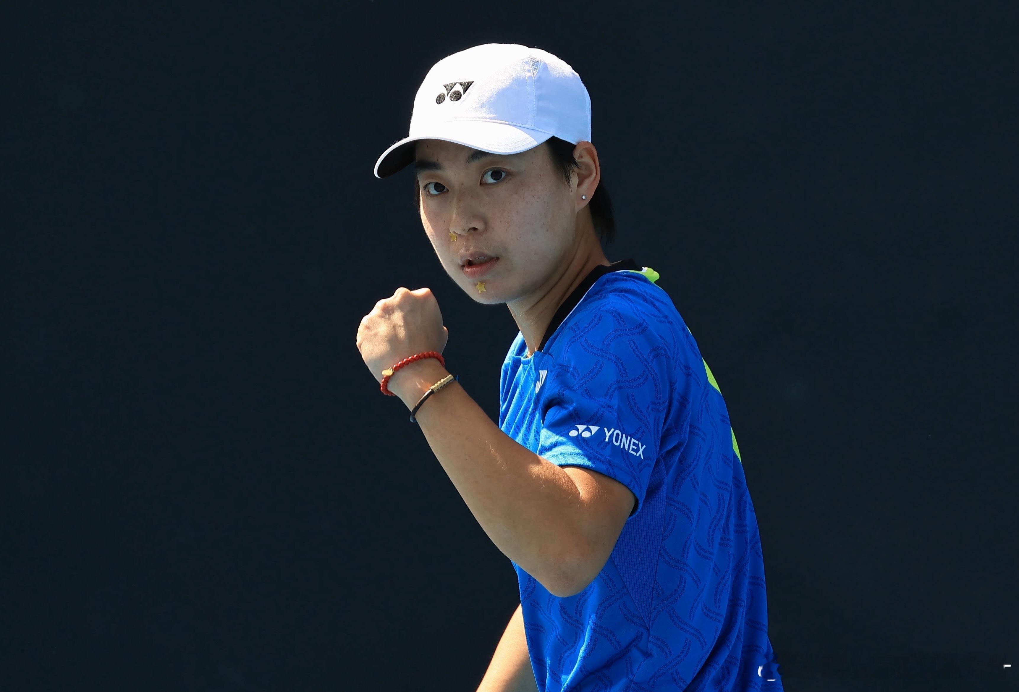 白卓璇0比2萨巴伦卡 🔵澳网2026 女单正赛第二轮❌Q🇨🇳白卓璇3-6/